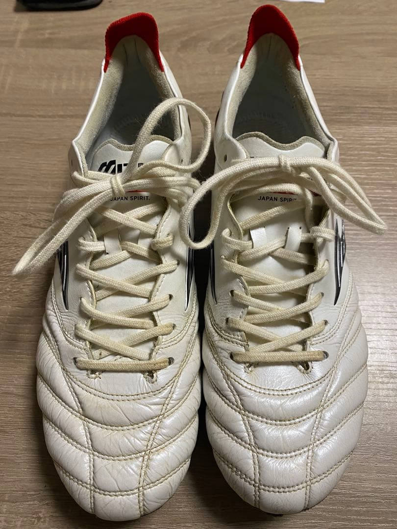 モレリアネオ4 27cm