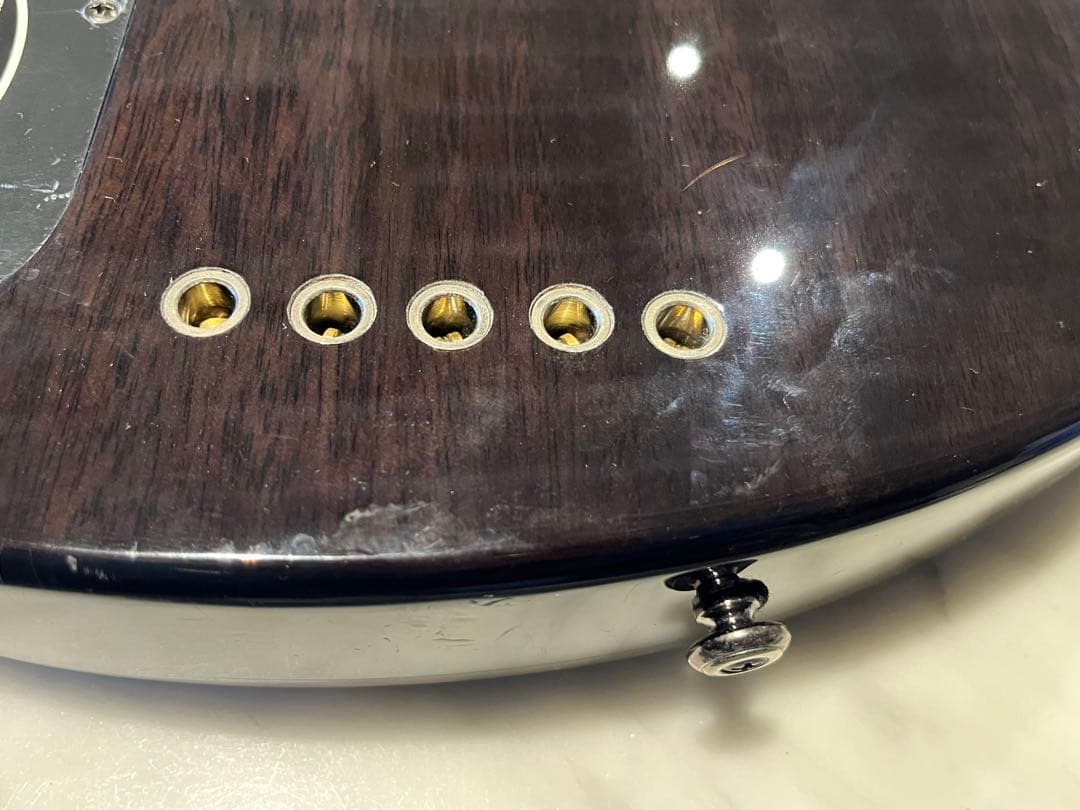 Schecter Diamond Series Elite-5 5弦ベース