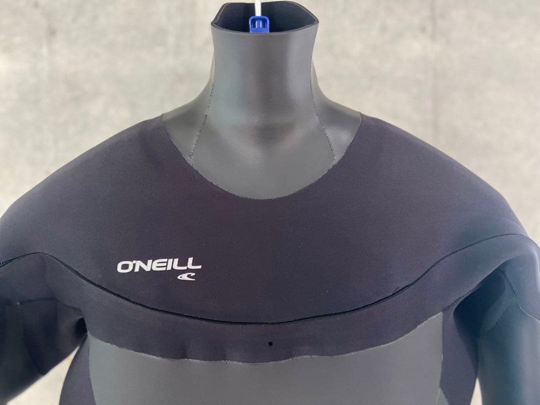 ✨【４R・美品】O’NEILL SUPERFREAK 5×3 セミドライ LB✨