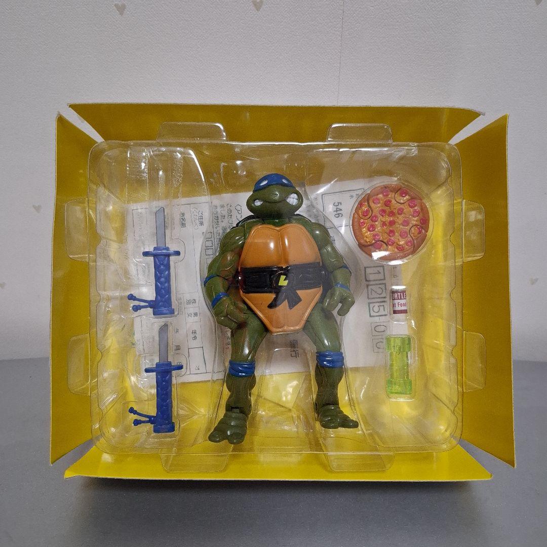 ミュータントタートルズ レオナルド タカラ playmates フィギュア