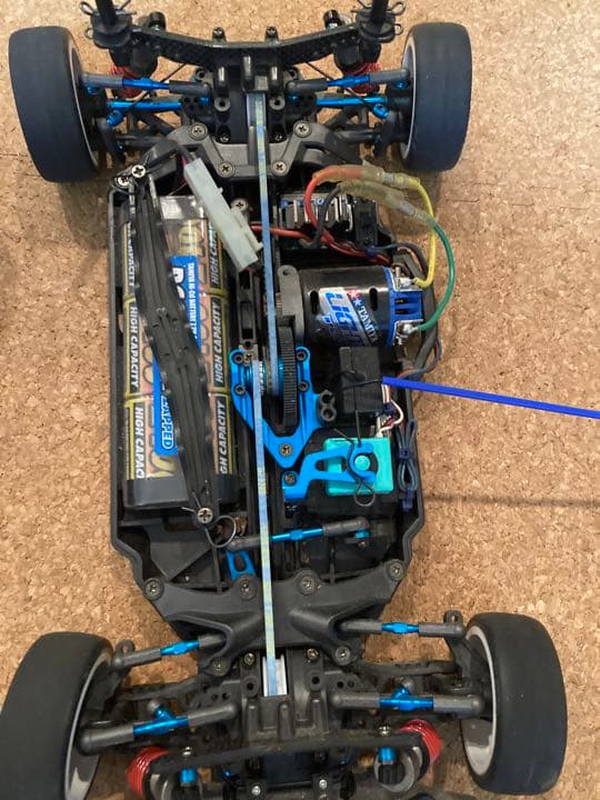 ラジコン　充電器付