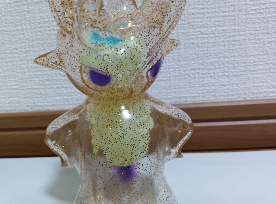 ペインターネット バッカルコーン クリアゴールドラメ　蓄光　ソフビ　フィギュア