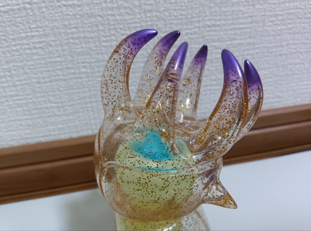 ペインターネット バッカルコーン クリアゴールドラメ　蓄光　ソフビ　フィギュア