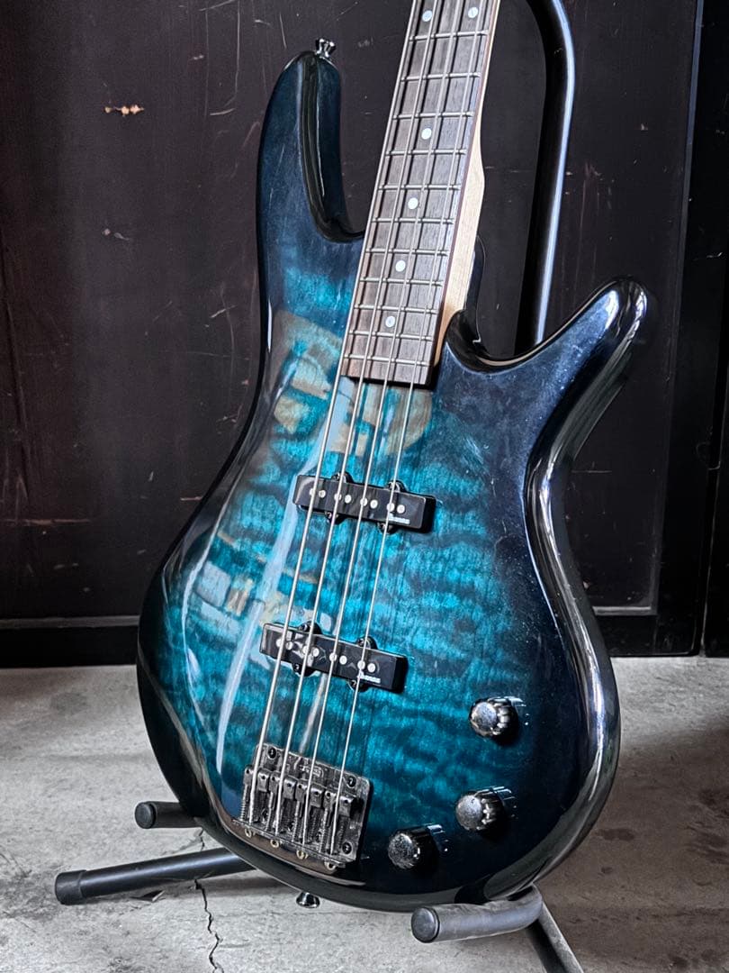 Ibanez 4弦エレキベース