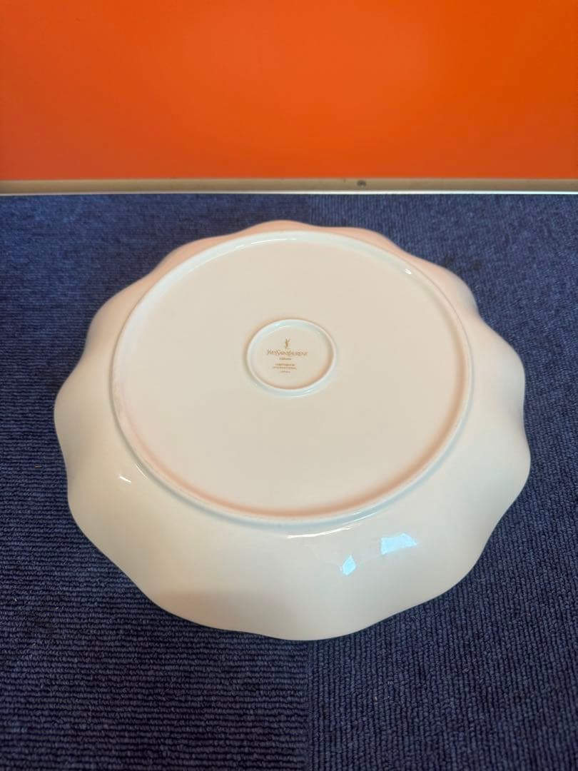 1593 イヴ・サンローラン ケーキ皿　27cm