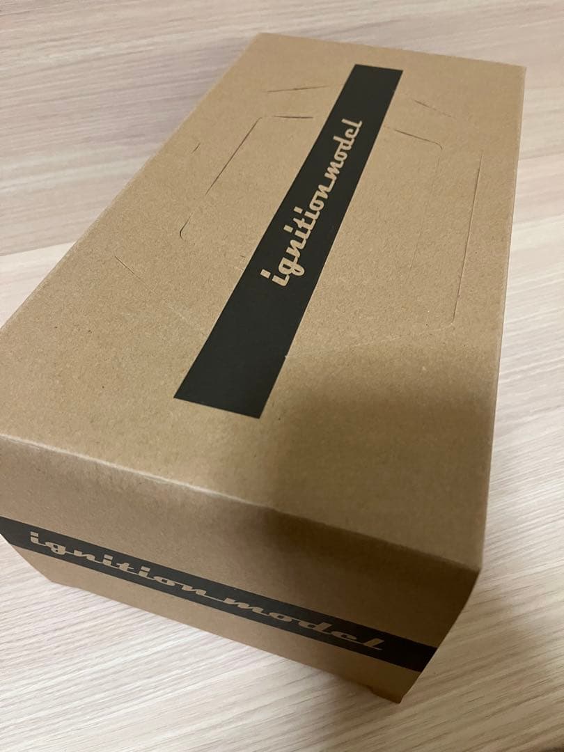 ミニカー Nissan Fairlady Z (S30) Blue 1:18 Scale