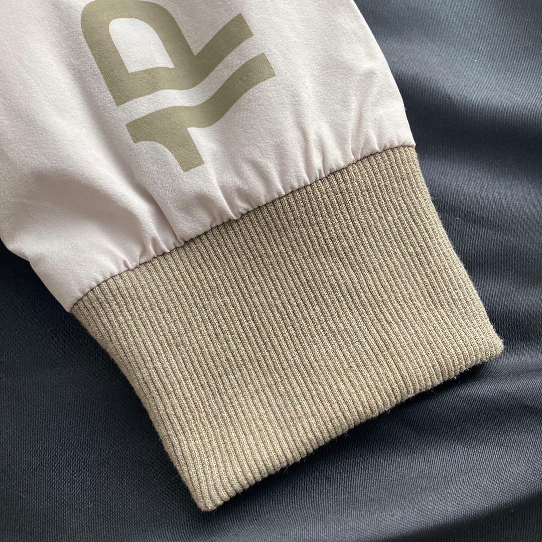 ウノピュウゴルフ1piu1uguale3 GOLF ジップアップパーカー　L