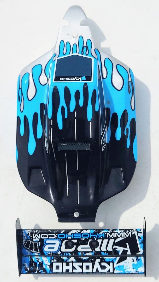 京商 1/8 インファーノ MP9e レディセット ブラシレス BT付