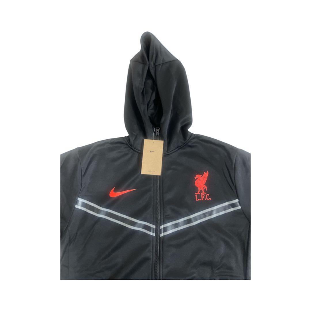 リバプール 遠藤航所属 ウェア パーカー ナイキ Lサイズ 新品未使用品