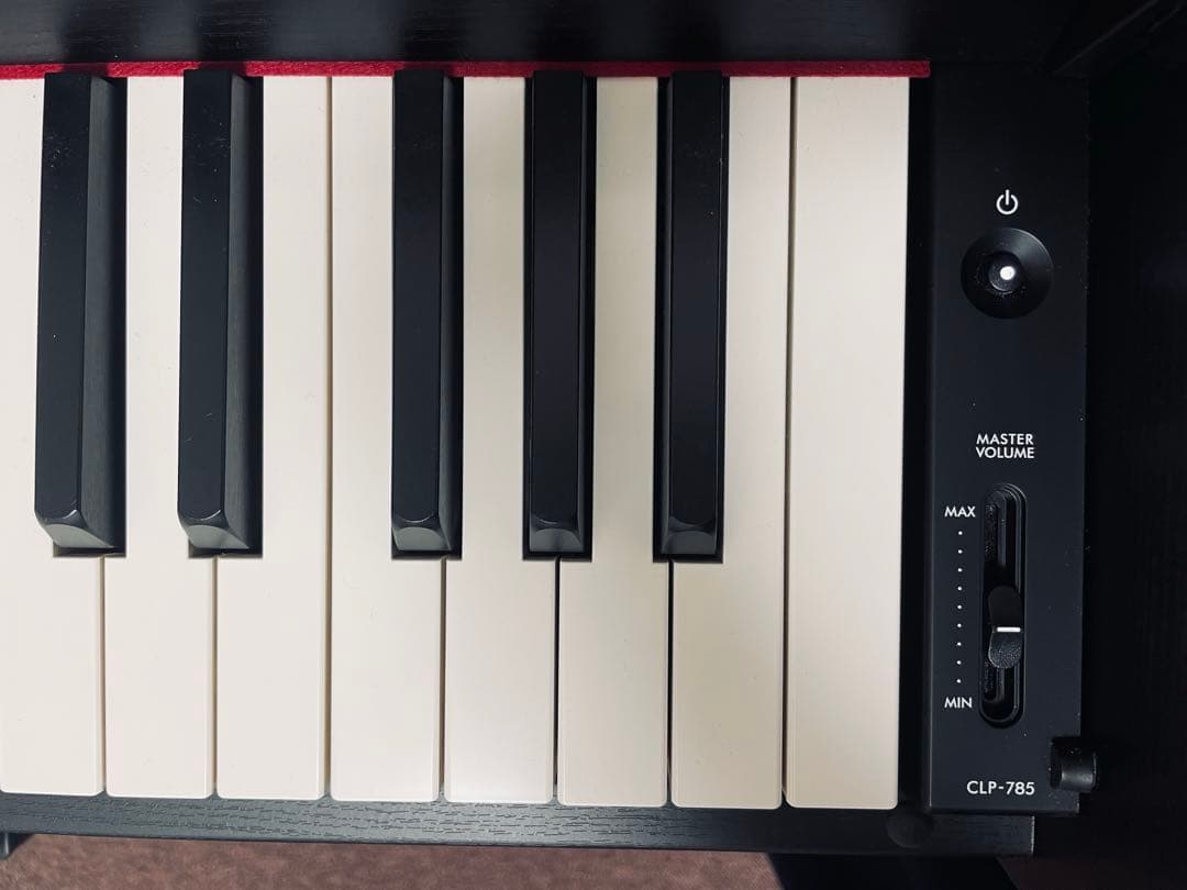 YAMAHA Clavinova CLP-785B電子ピアノ