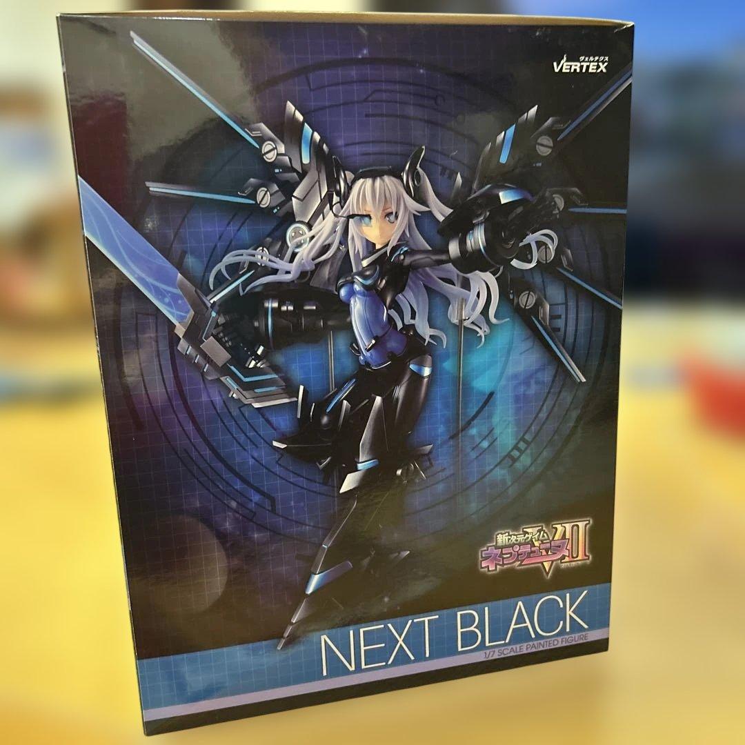 新次元ゲイム ネプテューヌVII ネクストブラック 1/7 塗装済み完成品