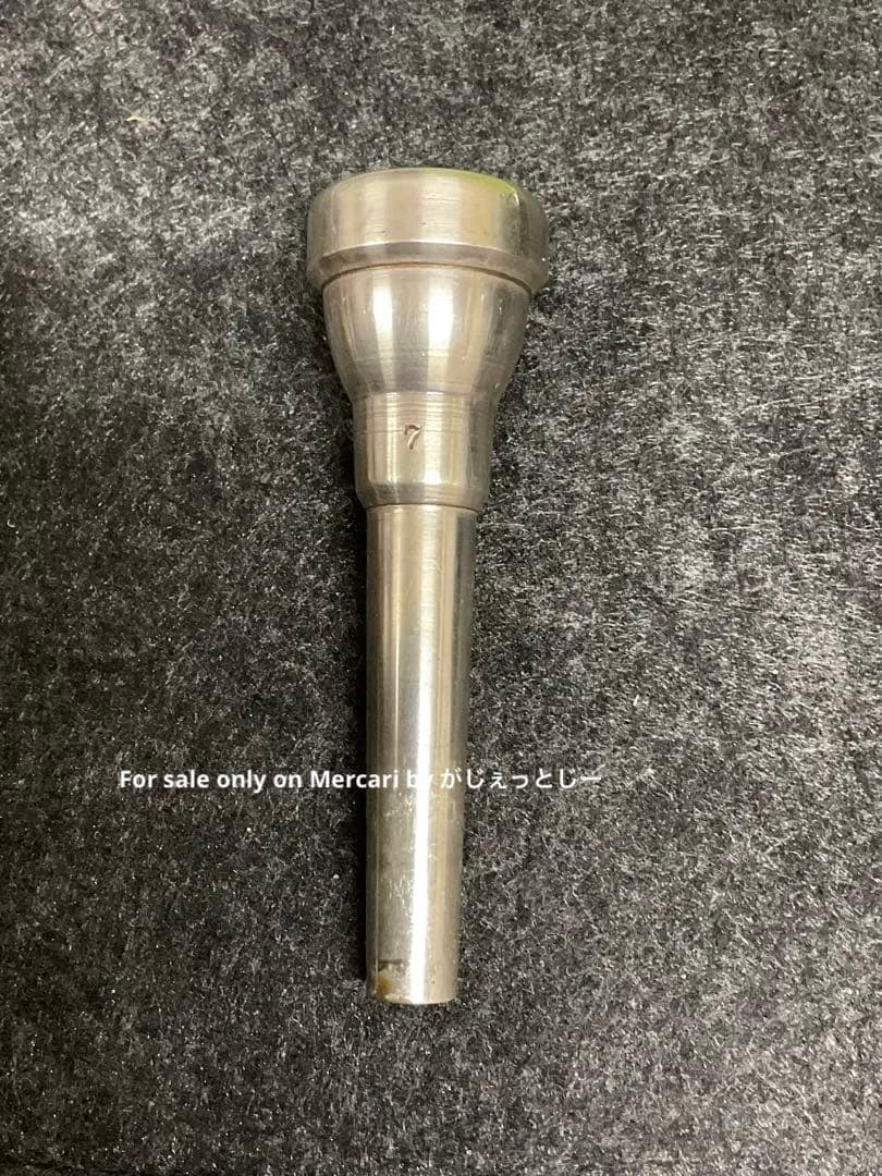Martin トランペットマウスピース7 コミッティと同じ筆記体ロゴです‼️