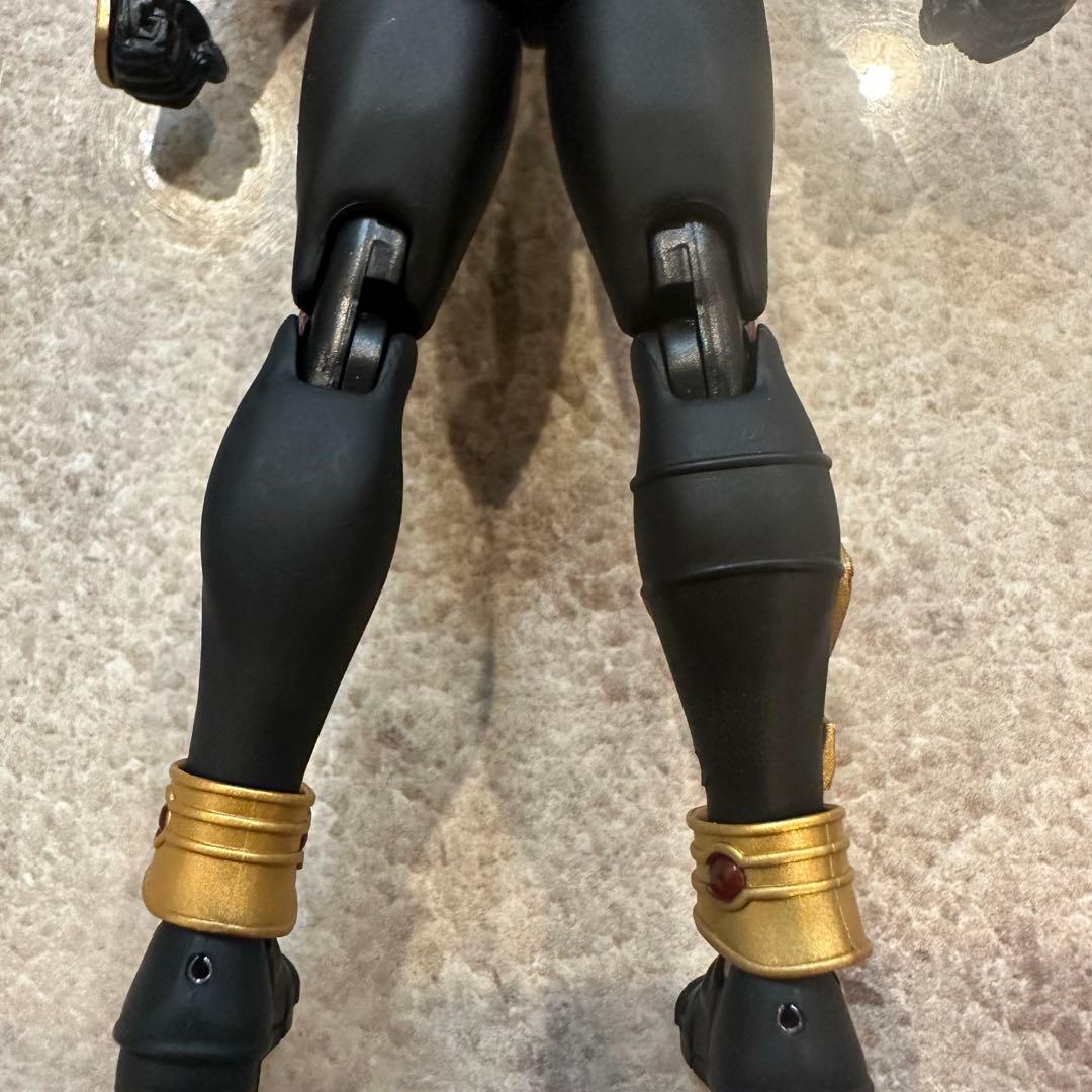 S.H.Figuarts 仮面ライダークウガ・ライジングマイティ（真骨彫製法）