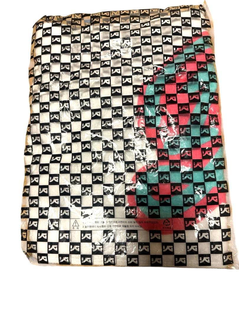 2NE1 初期ペンライト　公式グッズタオルセット