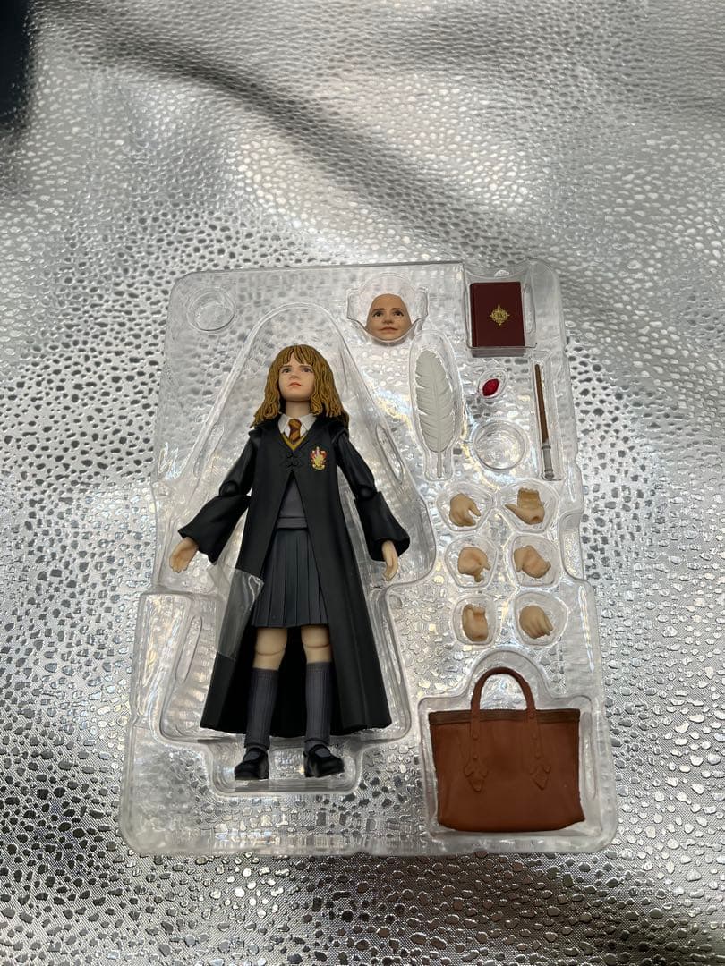 T*a様 SHフィギュアーツ　ハーマイオニー・グレンジャー