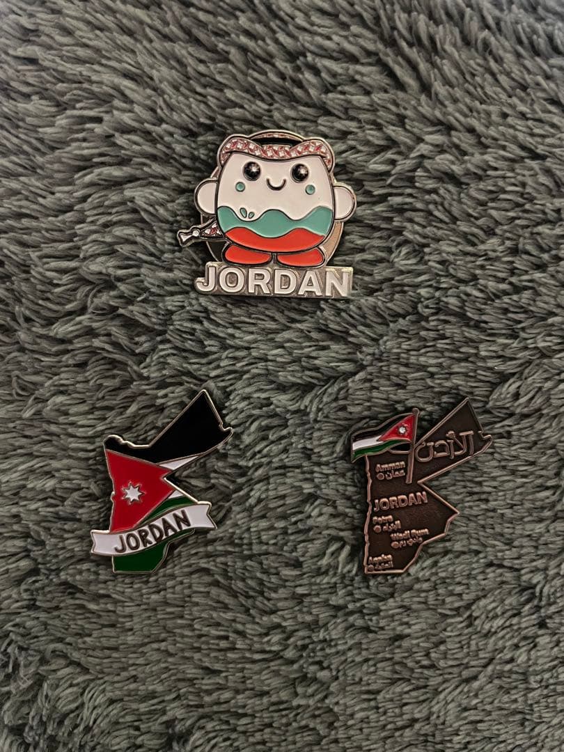 新品未使用　大阪万博　ヨルダン　マグネット　ピンバッジ 3個セット