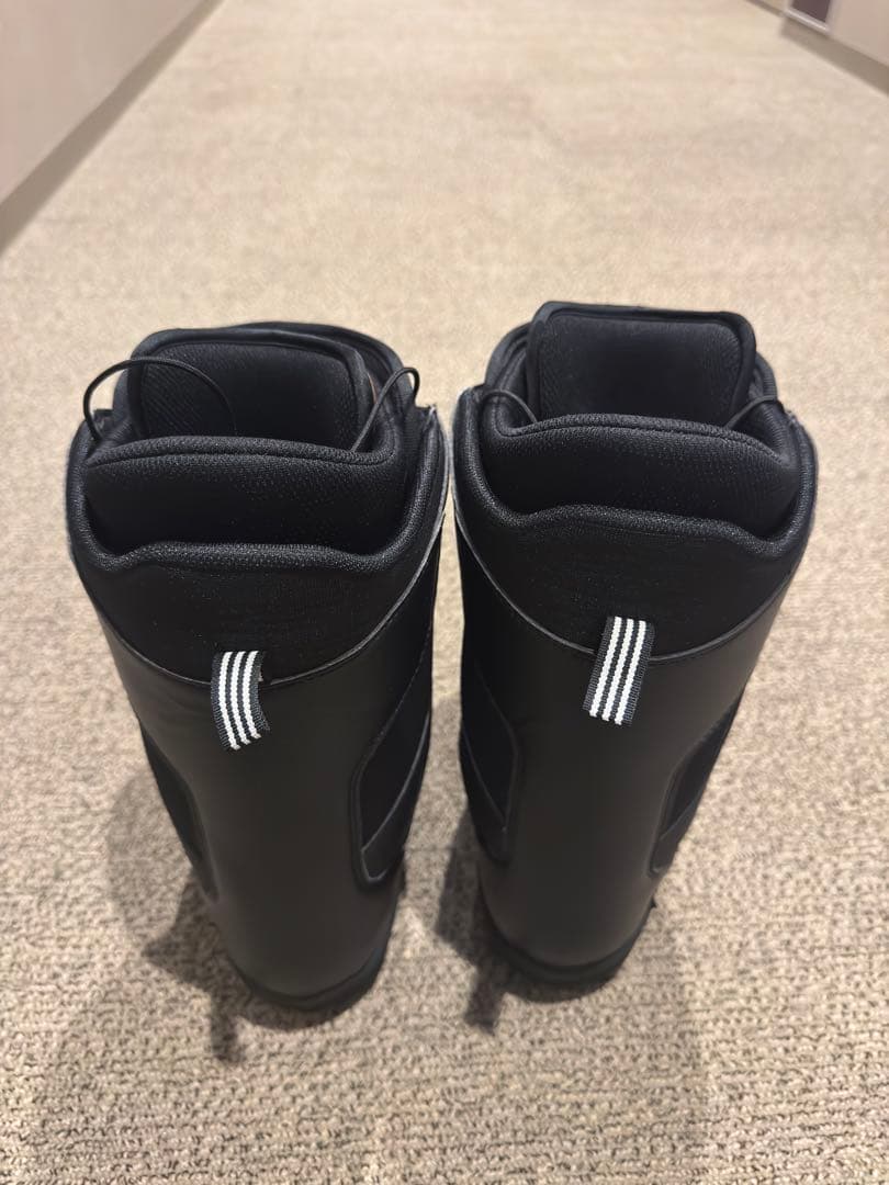 adidas スノーボードブーツ ブラック