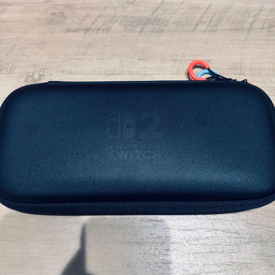 Nintendo Switch2 多言語対応版 本体 純正ケース付き