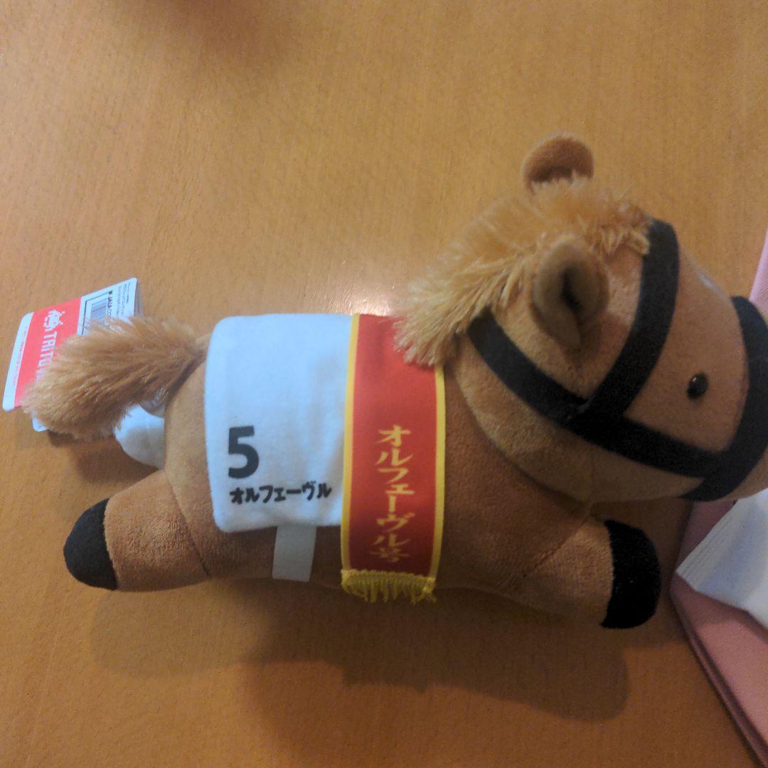 JRA ノベルティグッズとクレーンゲームの景品　アイドルホース