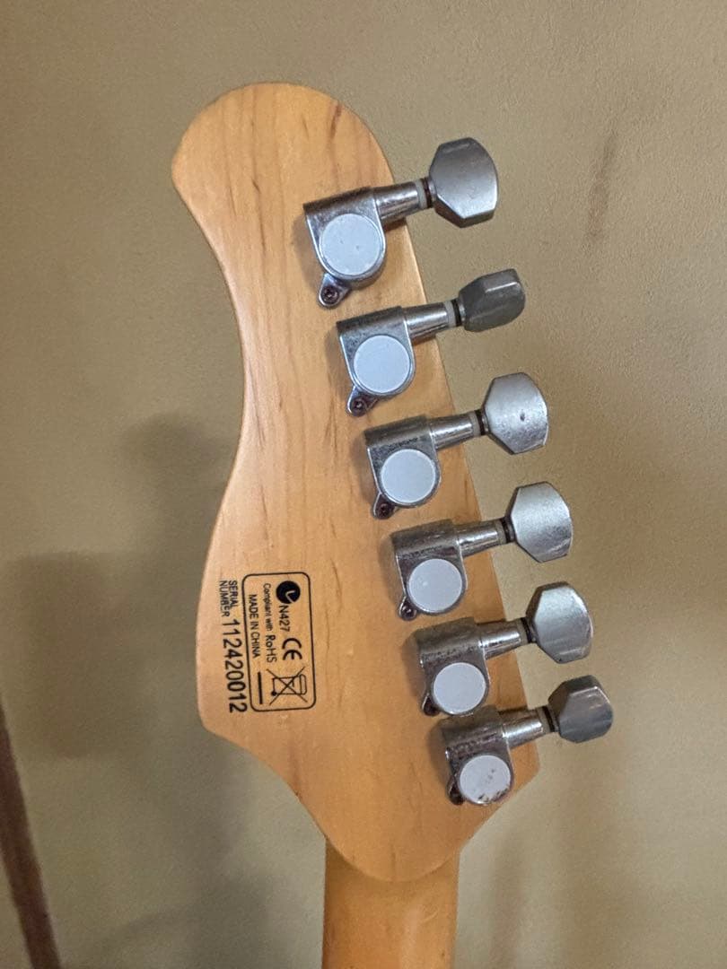 Elioth Revolution S303エレキギター【中古品】