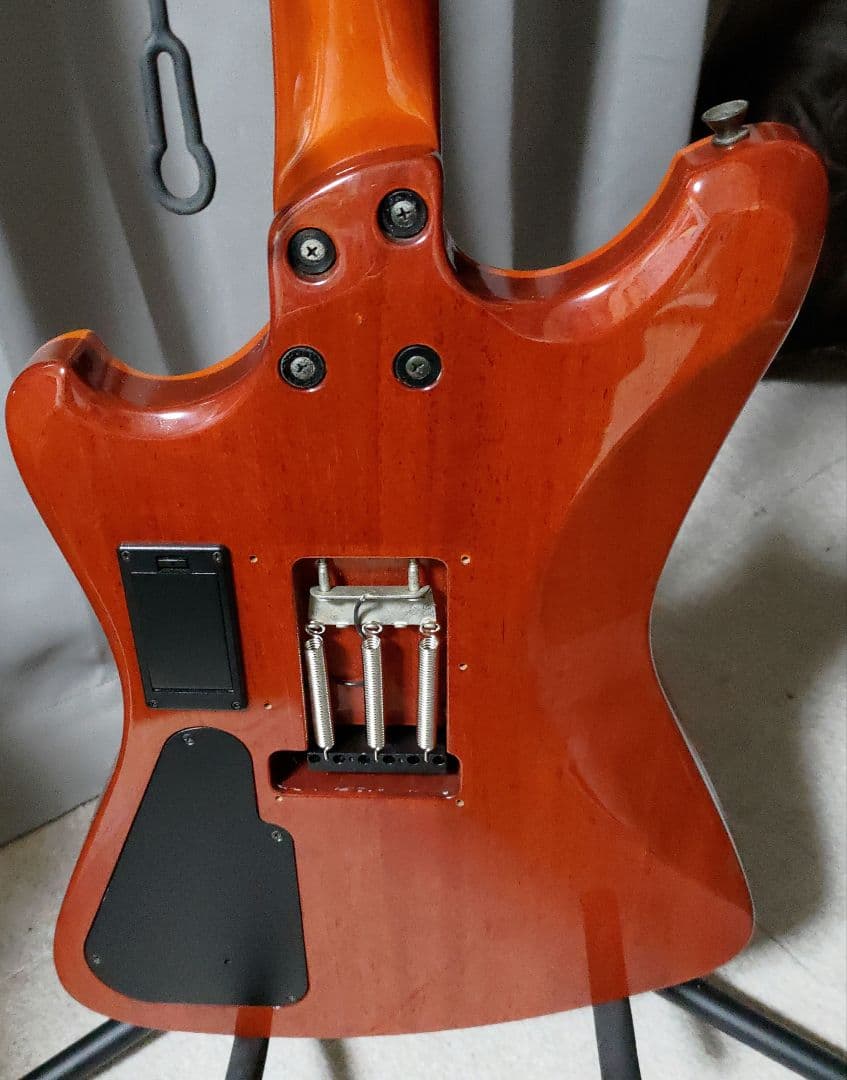 FERNANDES MY-115S フルモードサスティナー搭載