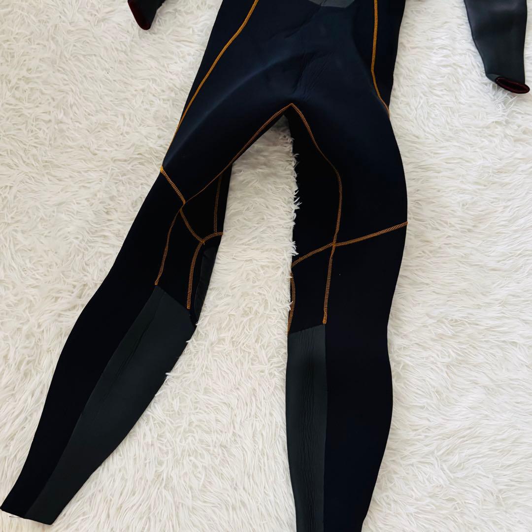 美品✨ビラボン　ウェットスーツM ブラック