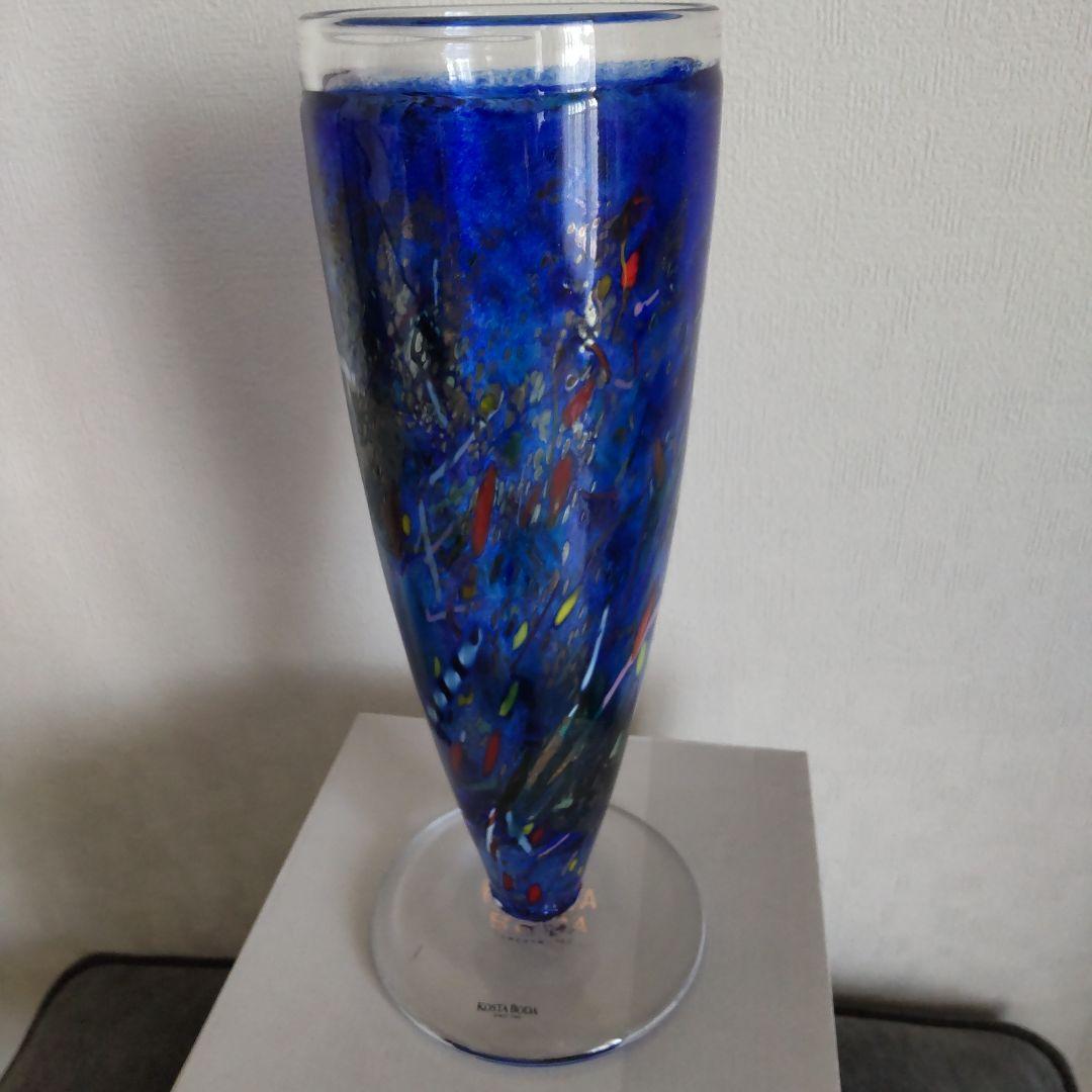 KOSTA BODA 青いガラス花瓶