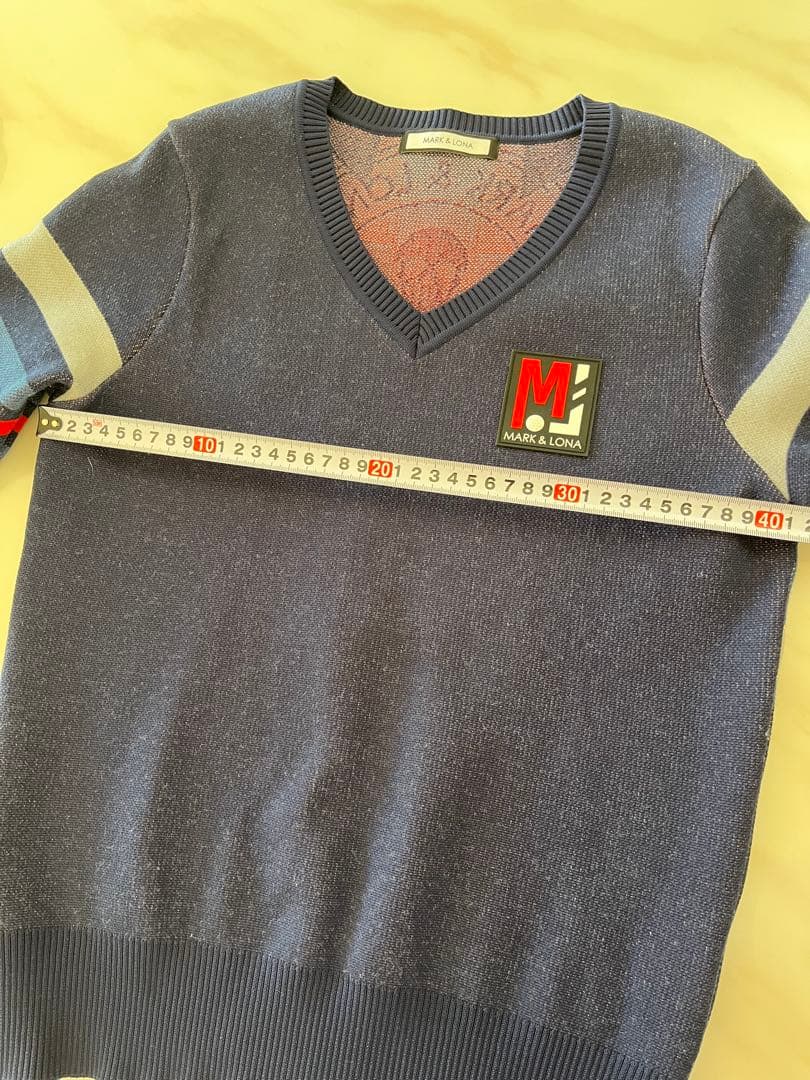 MARK & LONA Vネックセーター36サイズ