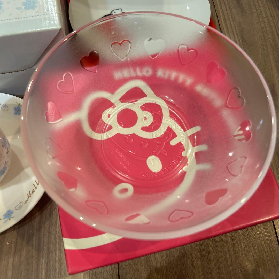 ハローキティ 食器 まとめ売り 10点以上 未使用 コップ 皿 ボウル セット