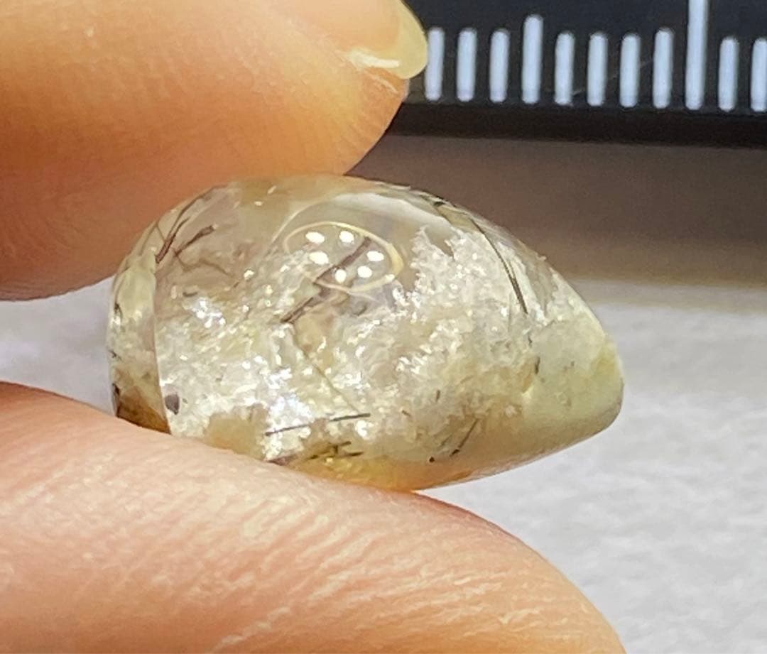 高品質　天然石　ホワイトガーデンクォーツ　ハート　ルース