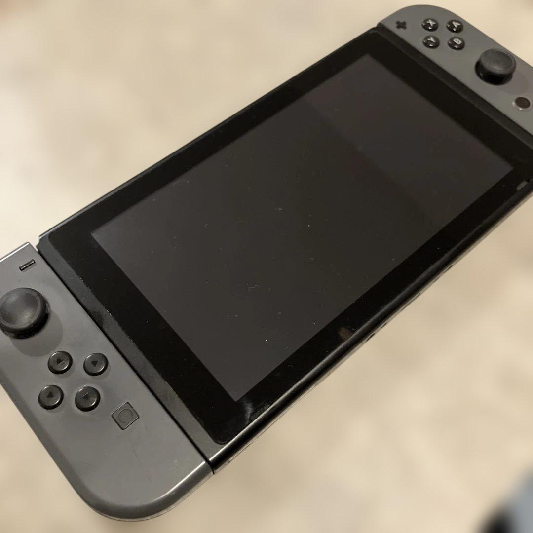 Nintendo Switch 本体 ＋マリオカート8＋ケース＋スタンド