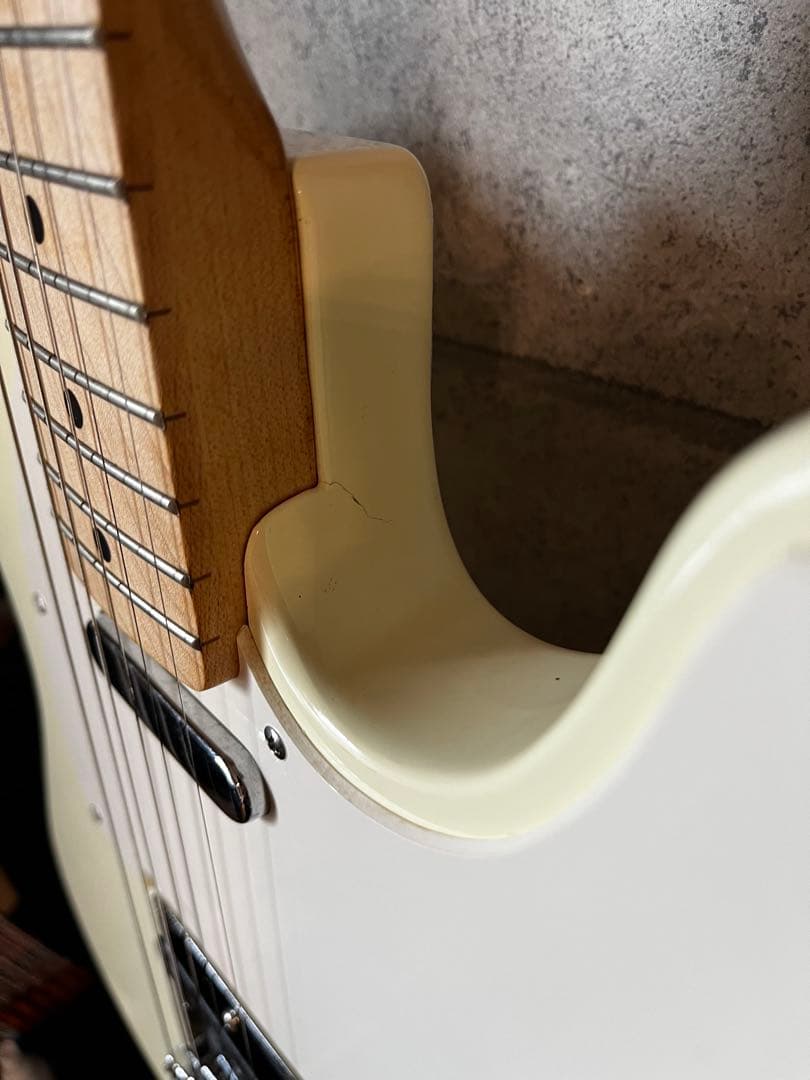 SQUIER Affinity White テレキャスター