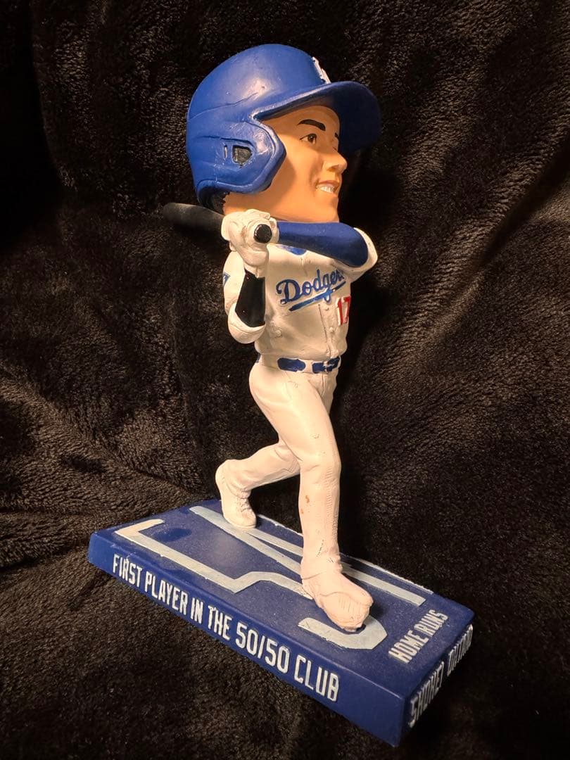 新品未開封　大谷　ボブルヘッド 50 ドジャース　初勝利　記念　レア　WBC