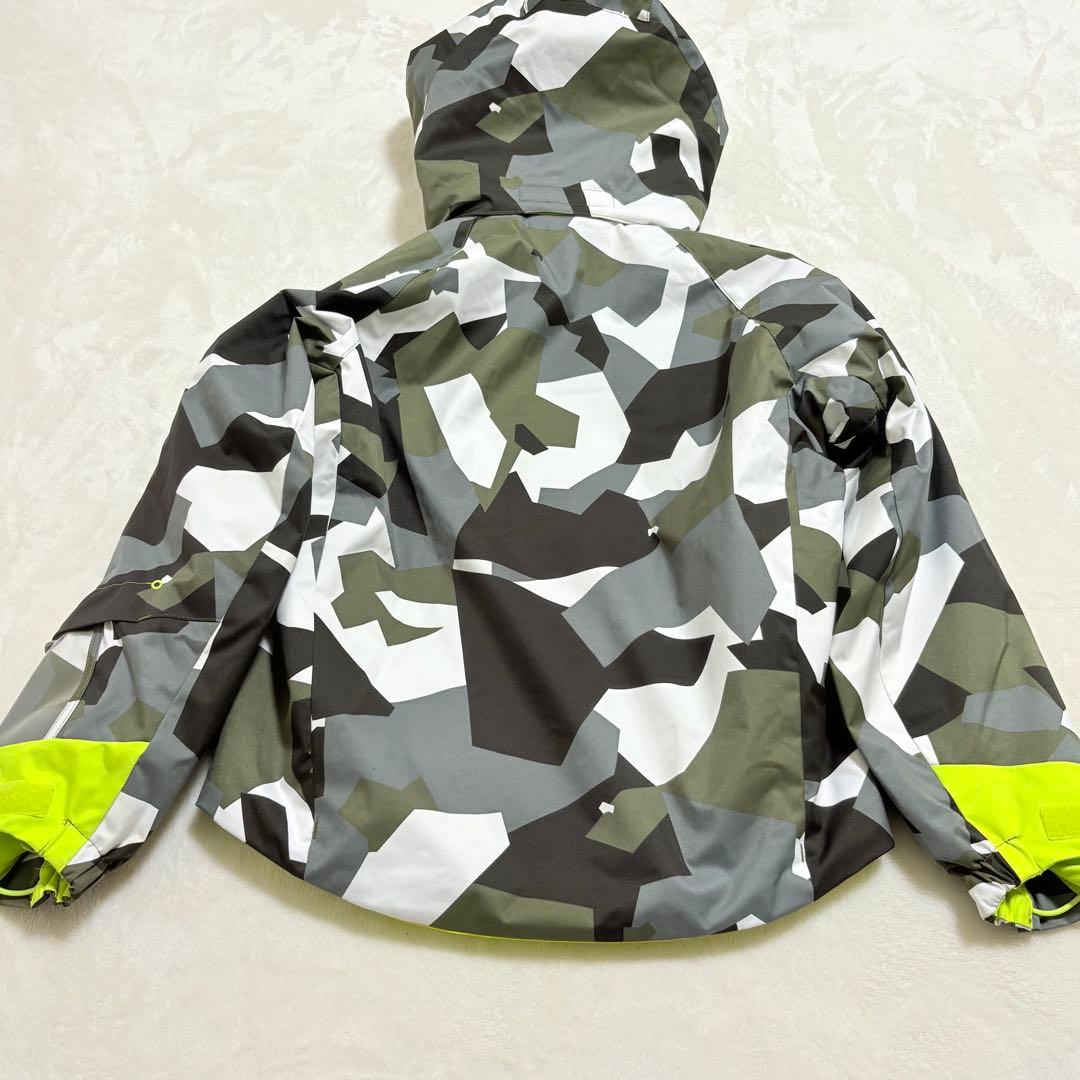 ◆美品◆DESCENTE ヒートナビ 子供用スキーウェア 上下セット 130