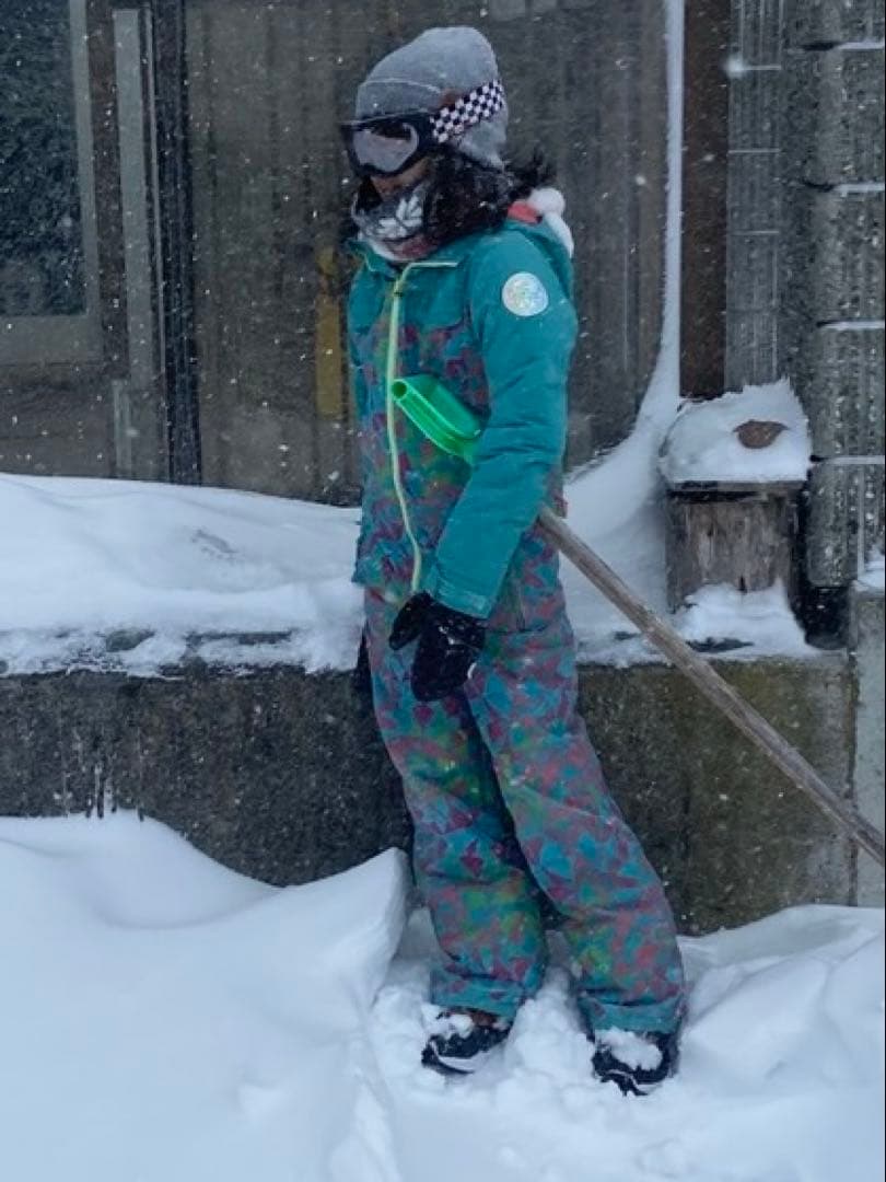 美品　週末セール　Burton 子ども用 スノーボードウェア フルボディスーツ