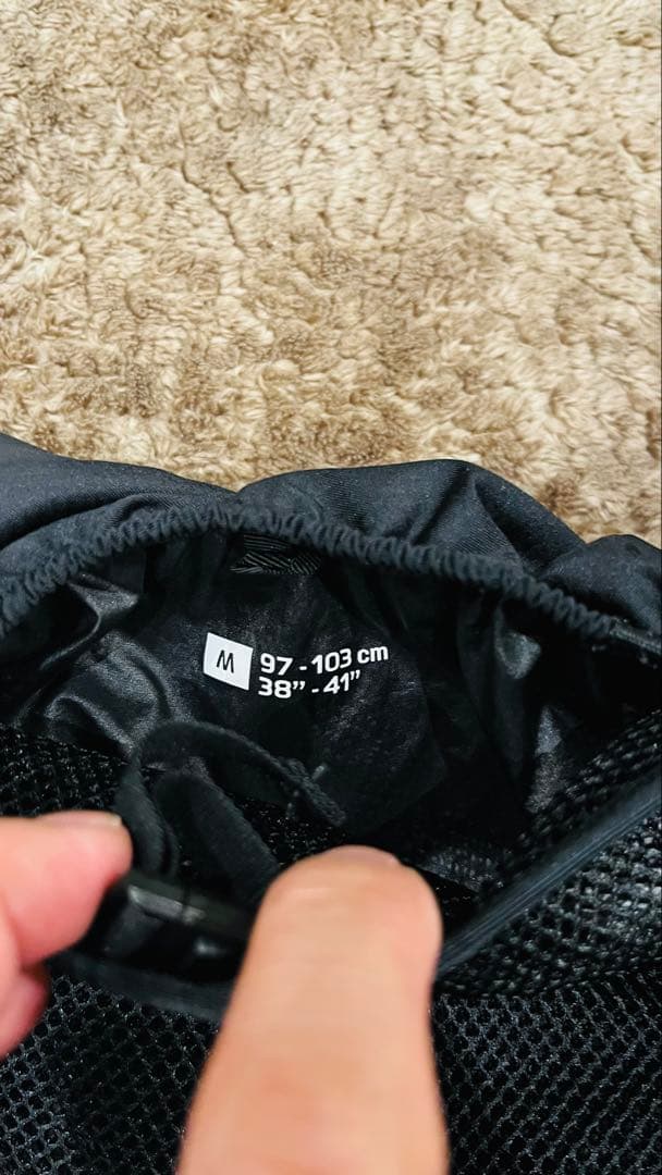 【週末発送】サロモン SALOMON ADV SKIN 12 ブラック 12L