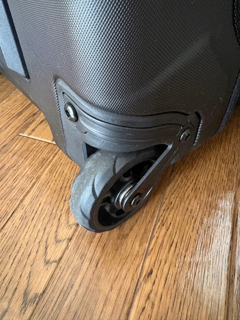 mont-bell ウィーリーダッフル90