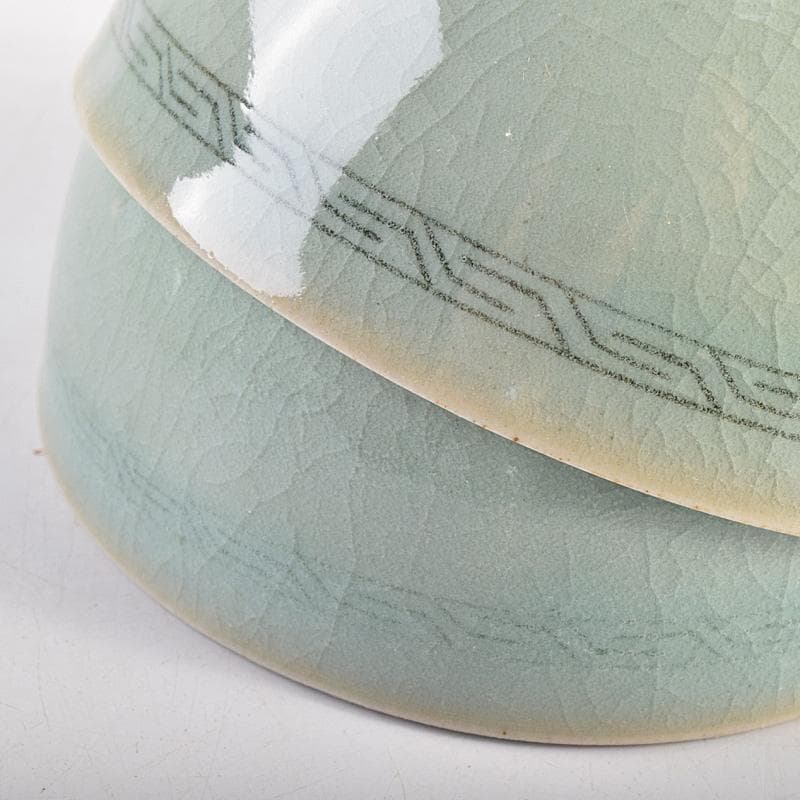 茶道具　石山窯　梁金錫作　高麗青磁　茶碗　九客　共箱　M　R8811B