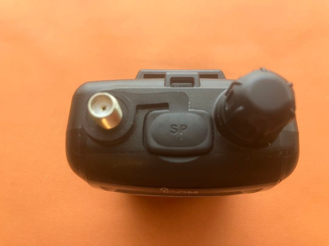 ※最終値下げ【美品です】icom 広帯域ハンディーレシーバー IC-R6