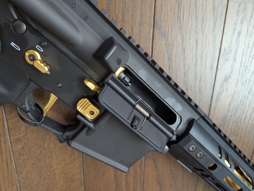 東京マルイ ガスブローバックライフル MTR16 Gエディション