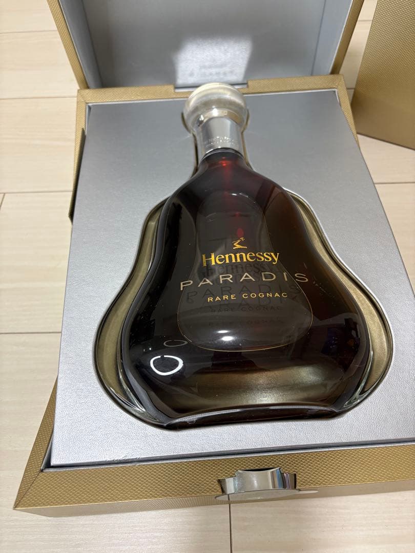 【正規品】Hennessy Paradis ボックス付き