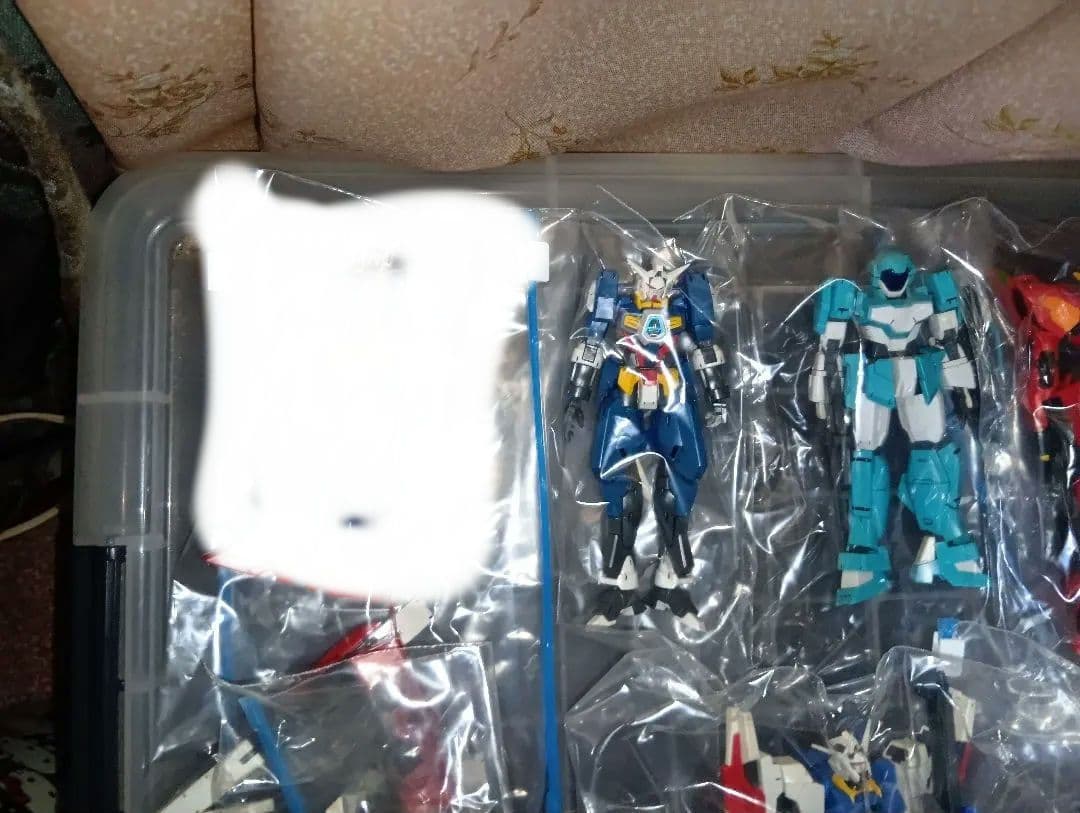 HGガンプラAGE、鉄血、ビルド、ブレイカー他色々完成品ジャンク