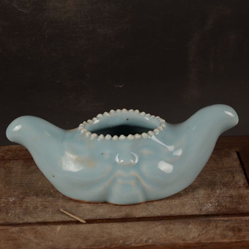 牛角 ペン洗い 文房用品  書道具 文房具 現代工芸品 美術品 置物\r
 陶磁器