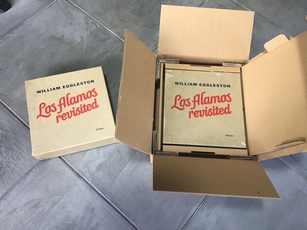 アート・デザイン・音楽 William Eggleston: Los Alamos