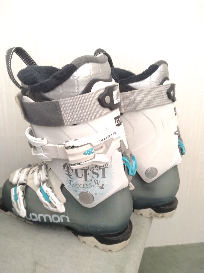 【SALOMON☆】23.5cm　スキーブーツ♪　送料無料！