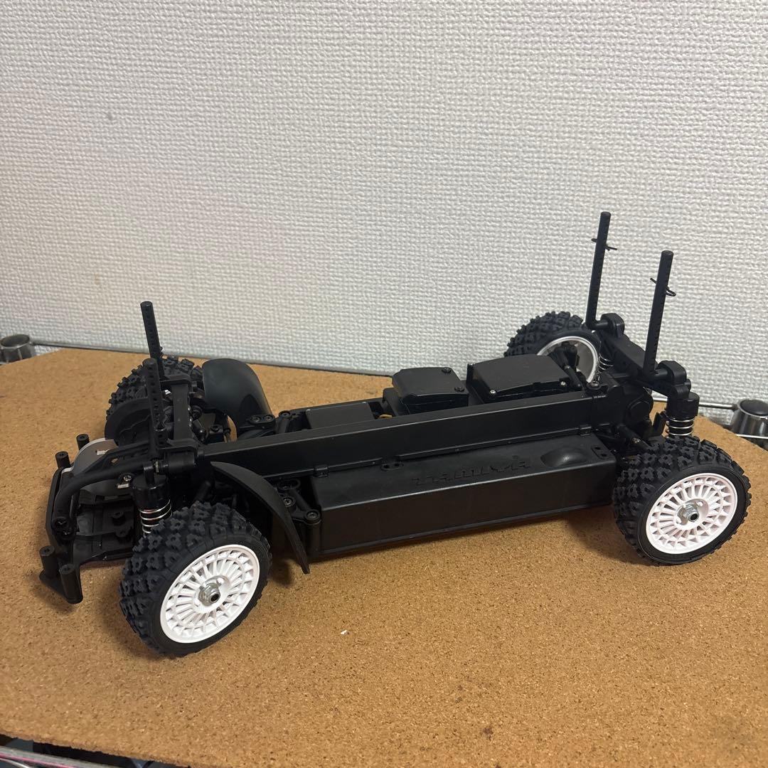 タミヤ XV-01 ランチア デルタ インテグラーテ サーボ付き