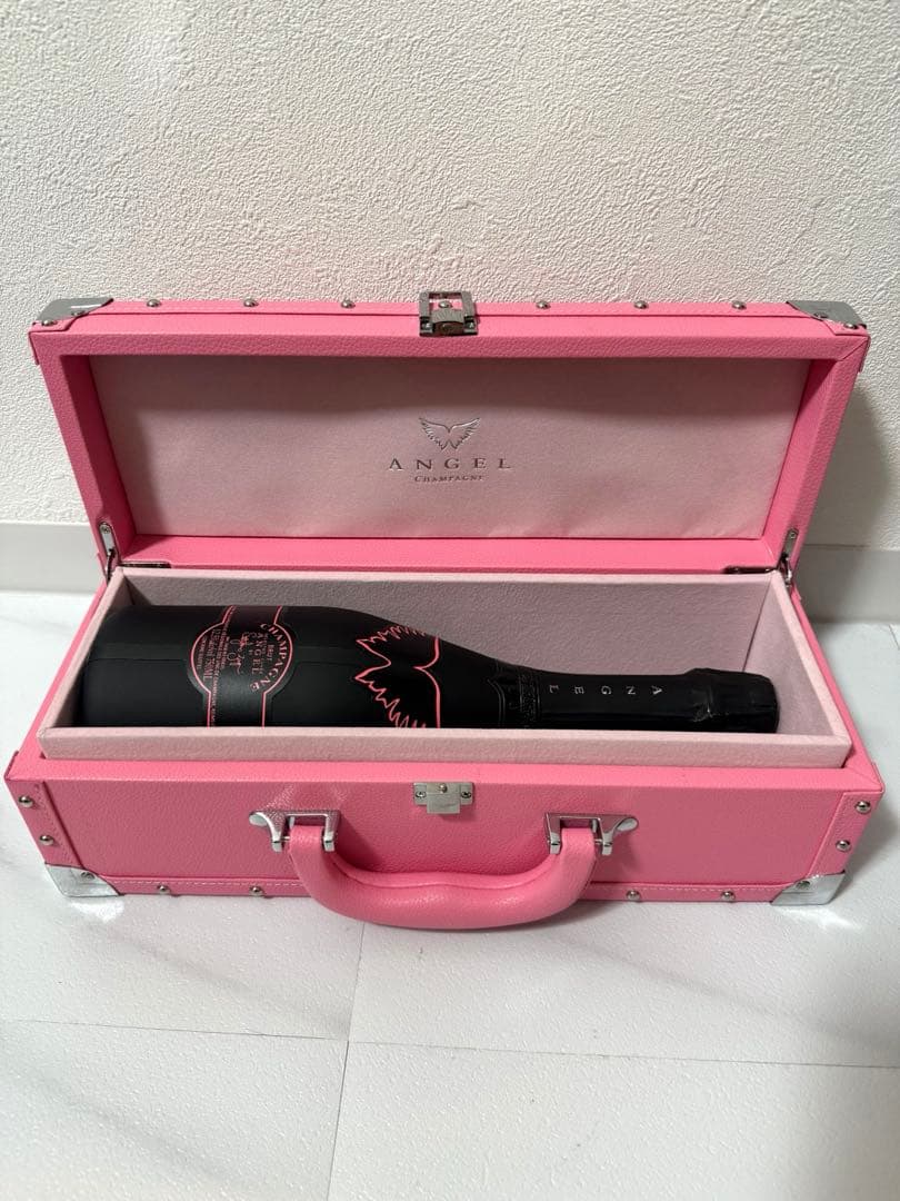 新品未開封　ANGEL シャンパンボトル ケース ピンク