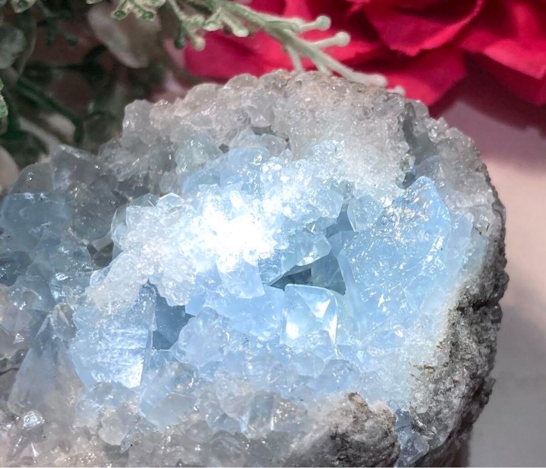 天使の石໒꒱✨　セレスタイト　天青石　クラスター　原石　ラフストーン