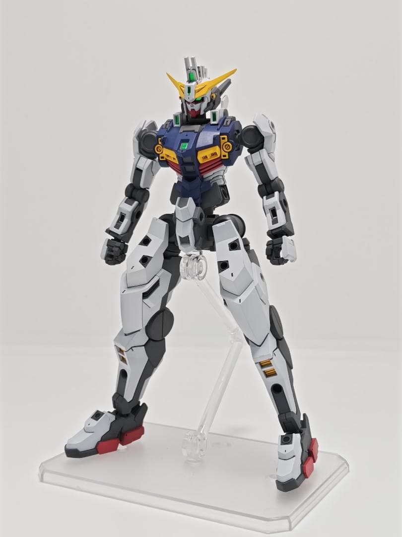 ガンプラ　HGガンダムジリウス　完成品