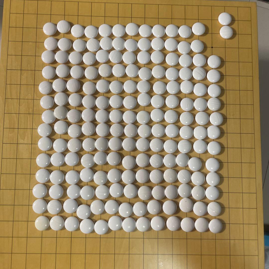 囲碁セット 木製囲碁盤 ５寸　脚付　日向特性蛤碁石黒那智黒28号（7.5mm）